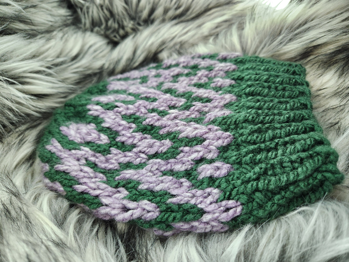 Acrylic Adult S/M ZigZag Beanie