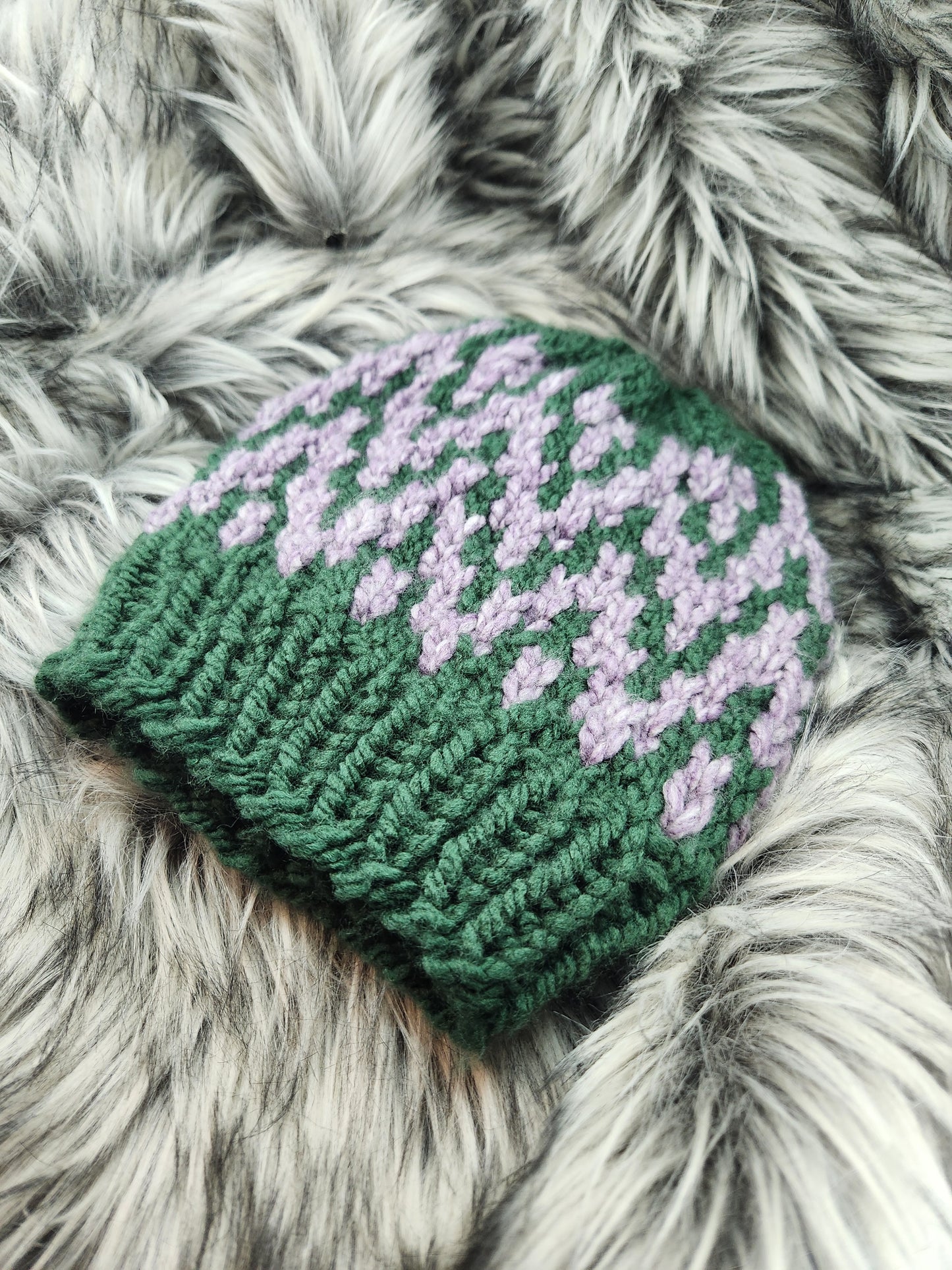 Acrylic Adult S/M ZigZag Beanie