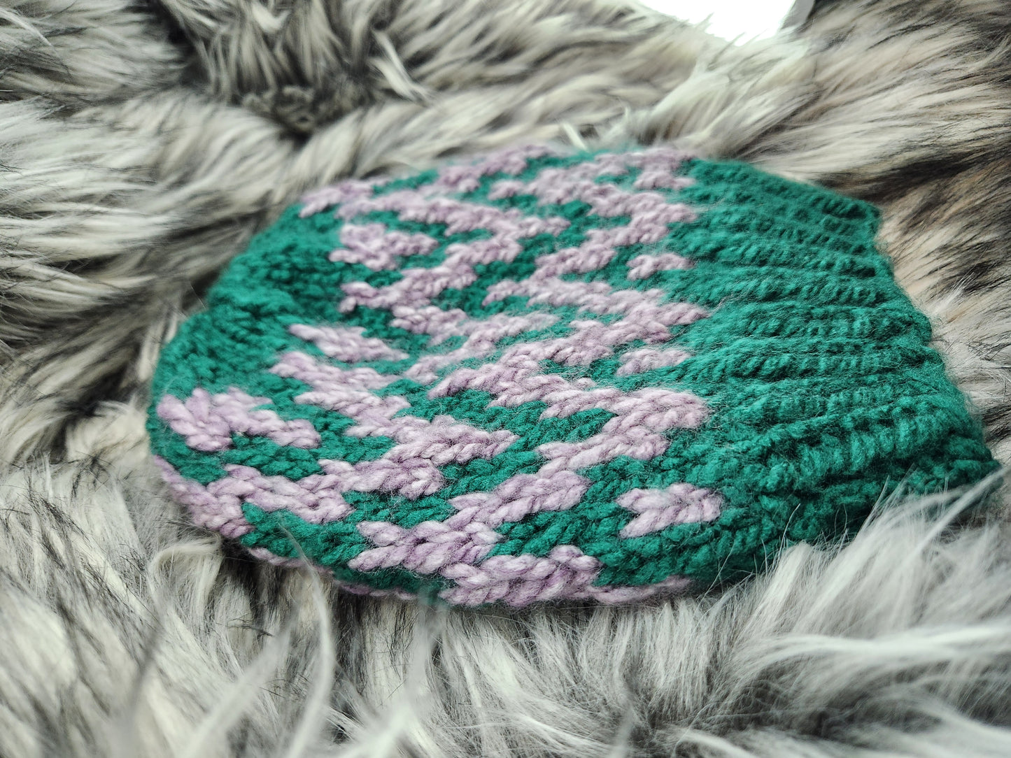 Acrylic Adult S/M ZigZag Beanie