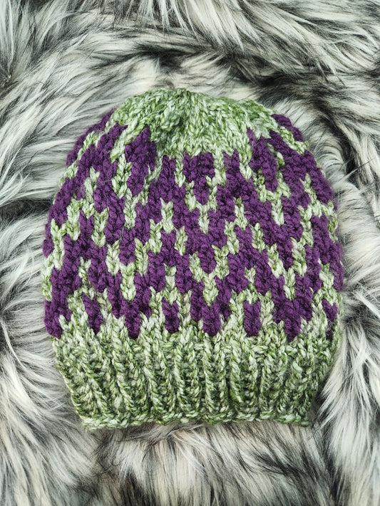 Acrylic Adult S/M ZigZag Beanie