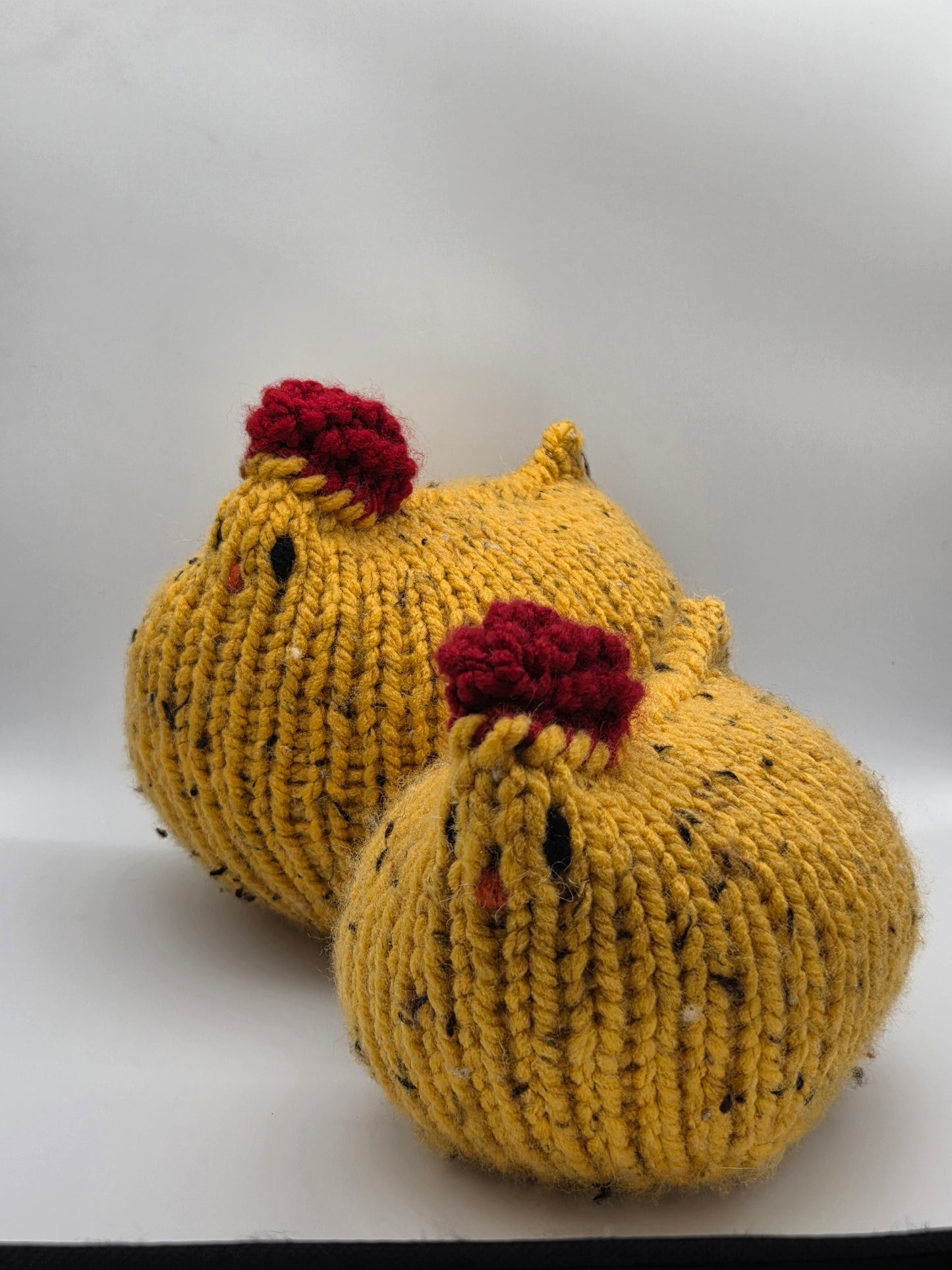 Small Chicken (Yellow Tweed)