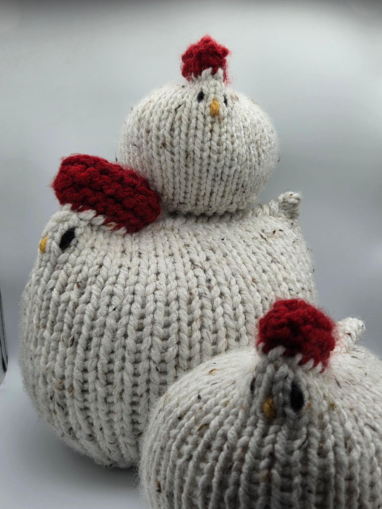 Large Chicken (White tweed)