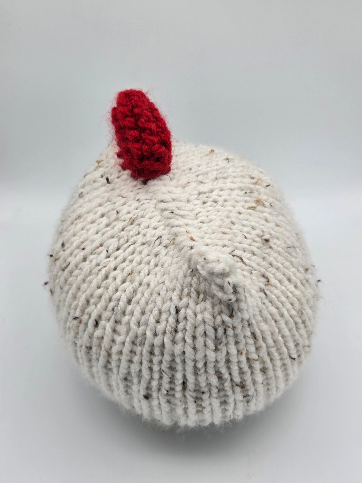 Medium Chicken (white tweed)