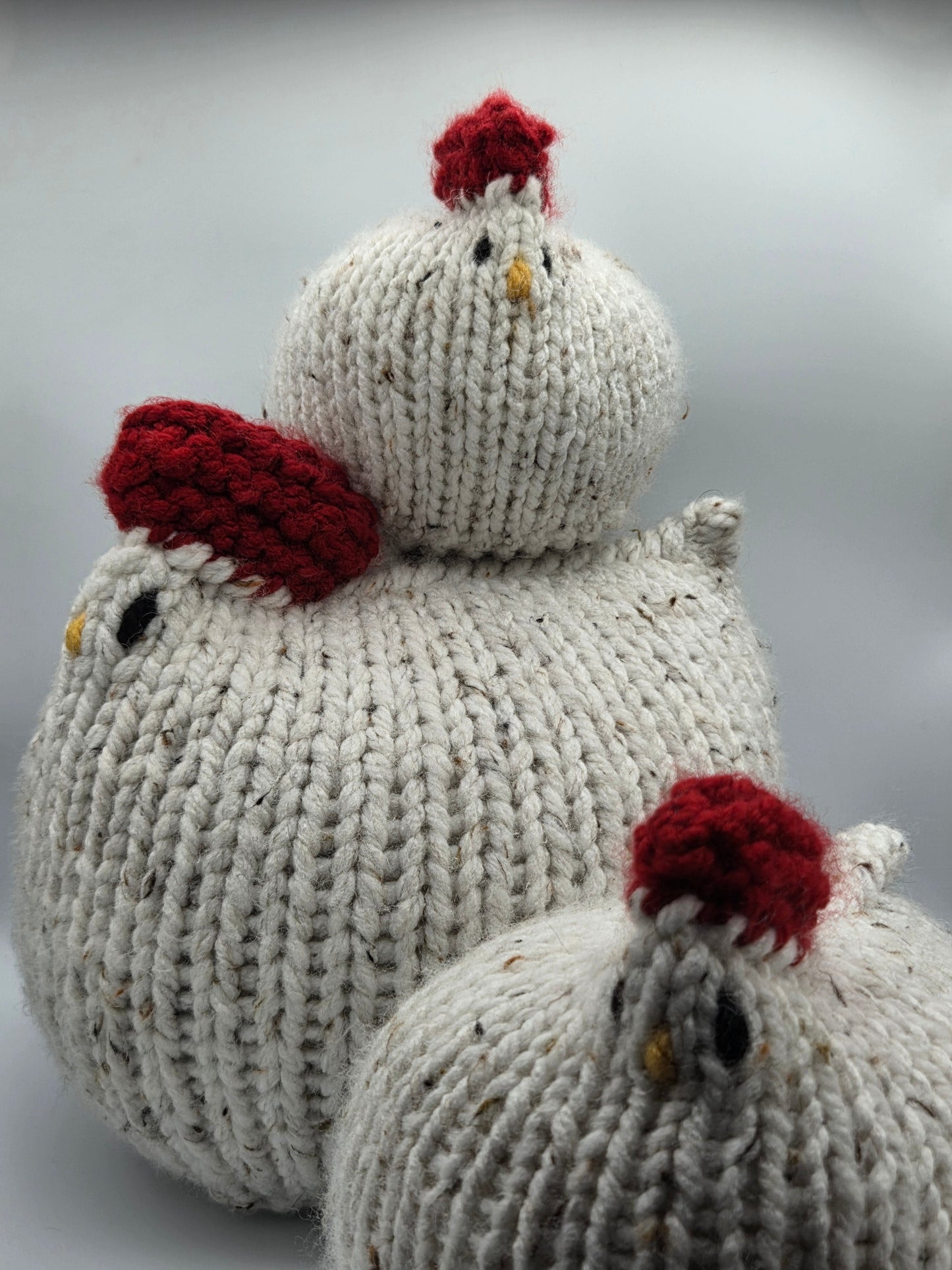 Small Chicken (White Tweed)